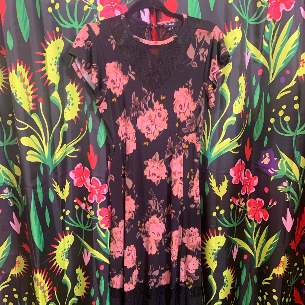 Black & Pink Lace Floral Dress With Pockets